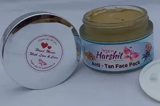 Anti - Tan face pack 