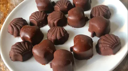 Home made chocolates - Plain 1kg , 100pcs