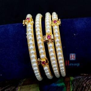 Water Pearl Bangles With Pink Stone Studded