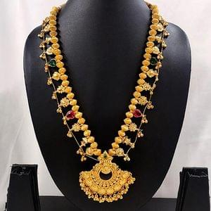Kolhapuri Saaj in Temple Pendant Micro Gold Finish