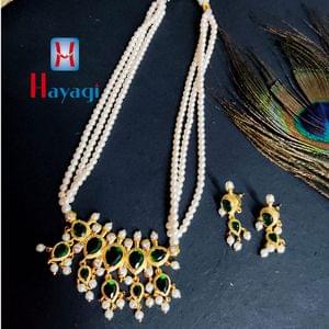 Green Tanmani Short Pearl Necklace Online