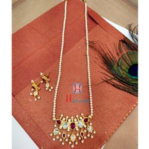 Pearl Necklace With Tanmani Pendant And Earrings Online