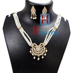 White Stone Pearl Choker Necklace Set