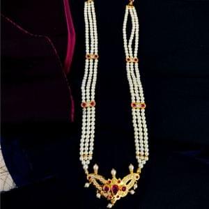 Pearl Necklace Set With Traditional Golden Pendant