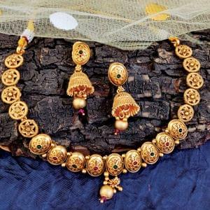 Oval Designer Short Necklace In Rajwadi Polish