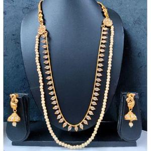Long Pearl Mala With LCT Stone Studded Chain Online