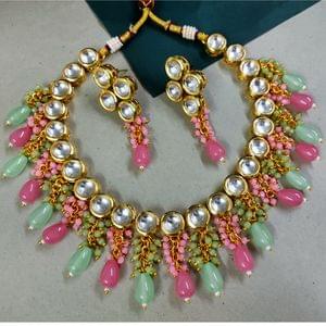 Elegant Kundan Necklace With Crystals Combination