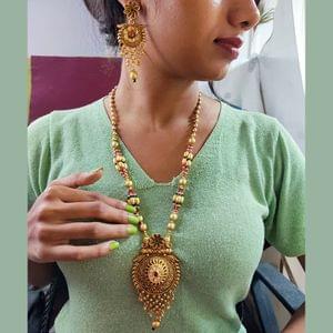 Rajwadi Broad Pendant Necklace Set In Copper