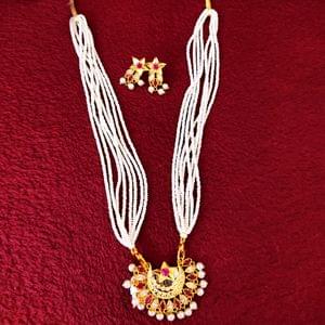 Short Moti Necklace Chandrakor Pendant