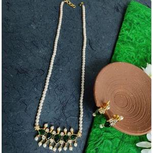 Green Tanmani Pendant Pearl Necklace Online