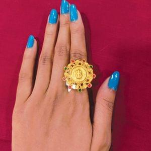 Finger Ring Temple Design Matte Finish